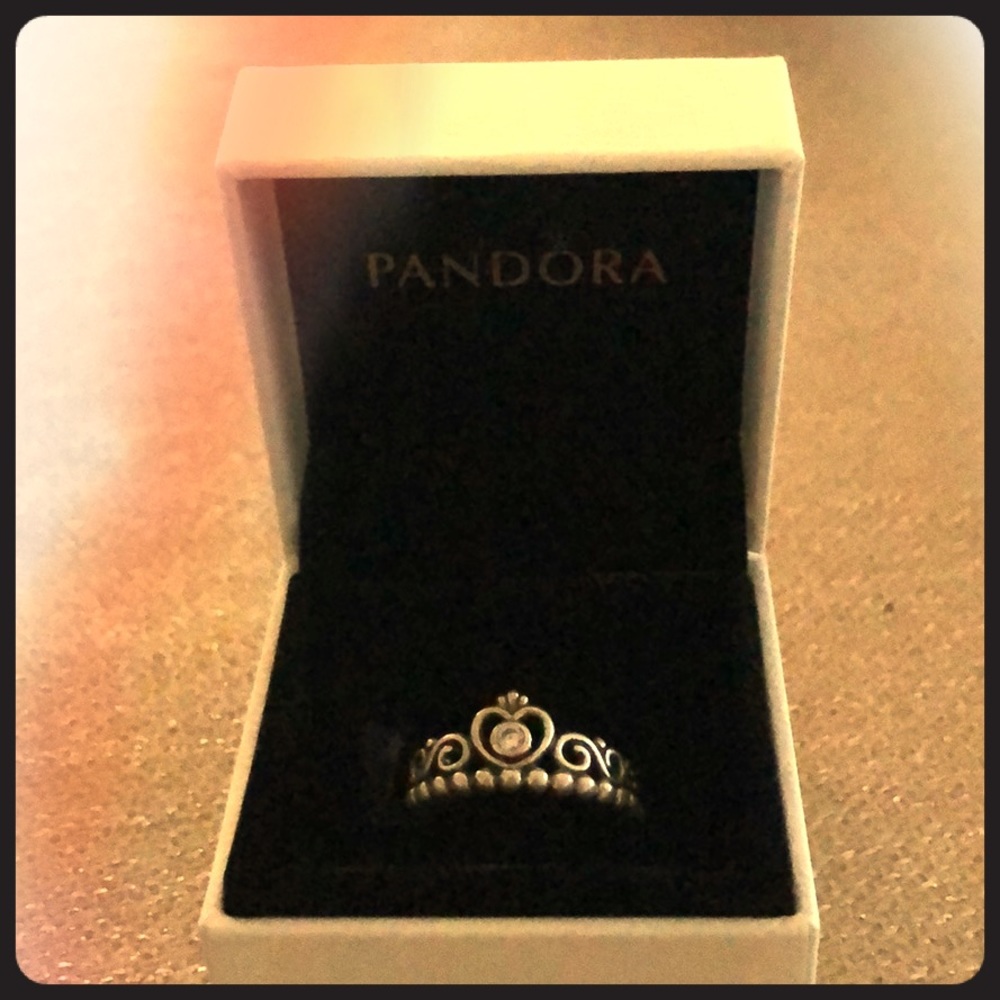Pandora princess ring